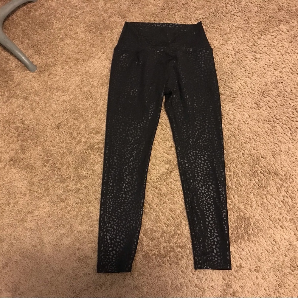 Beyond Yoga Shimmer Essential Long Leggings stretch active